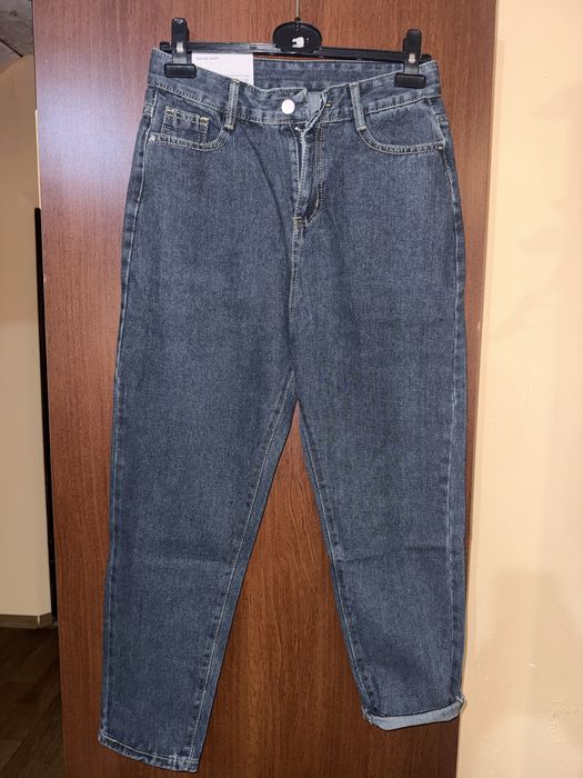 Продам джинсы 7000