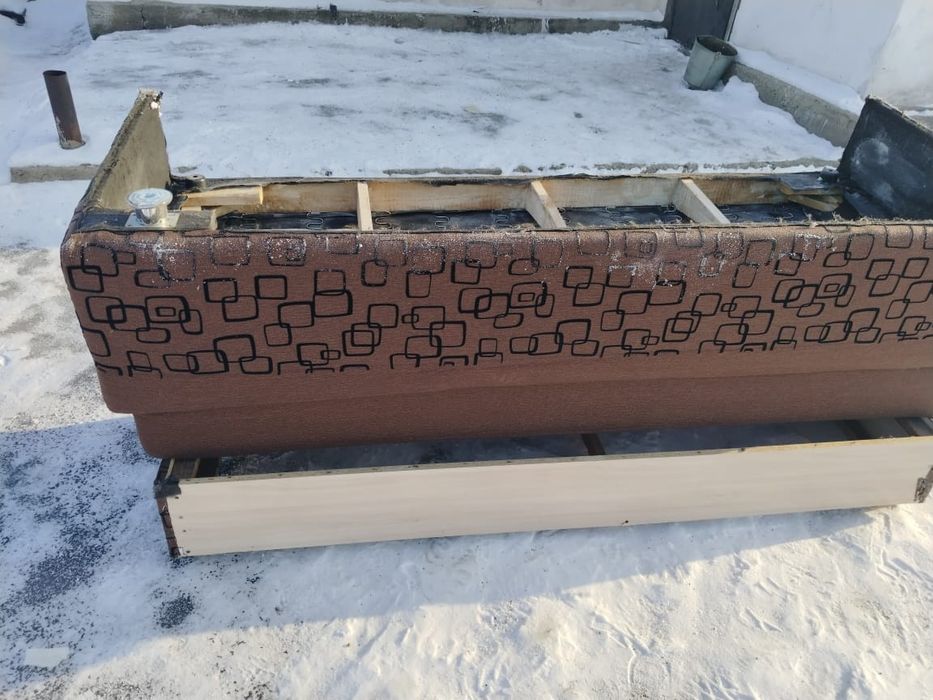 Продам диван тахта