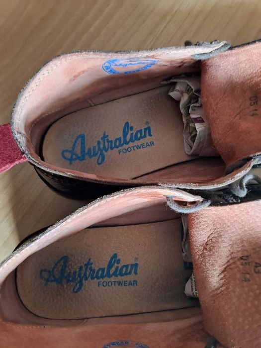 " Australian " ghete deosebite