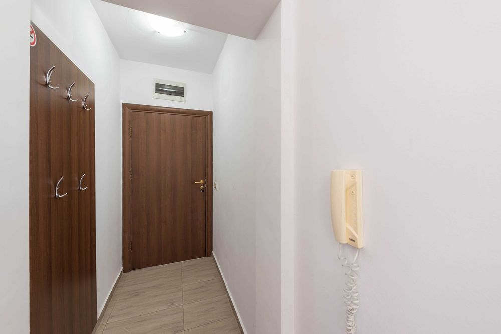 Дава се под наем Двустаен апартамент в Варна, м-т Евксиноград - 78 кв.м за 800 € - Снимка #21