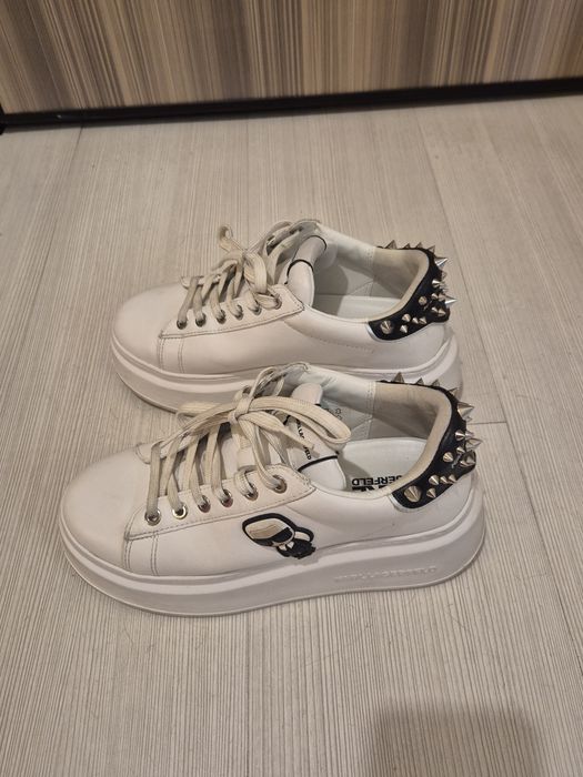 Vand adidasi originali Karl Lagerfeld