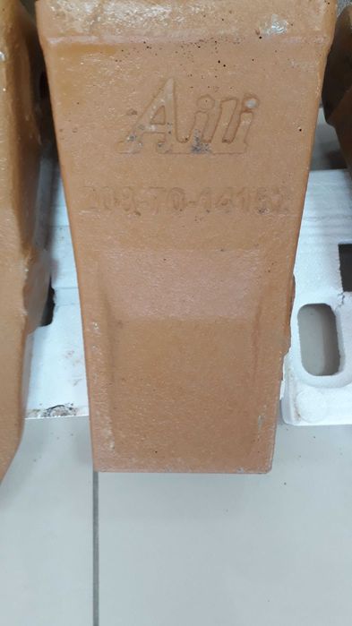 коронки на экскаваторы Komatsu