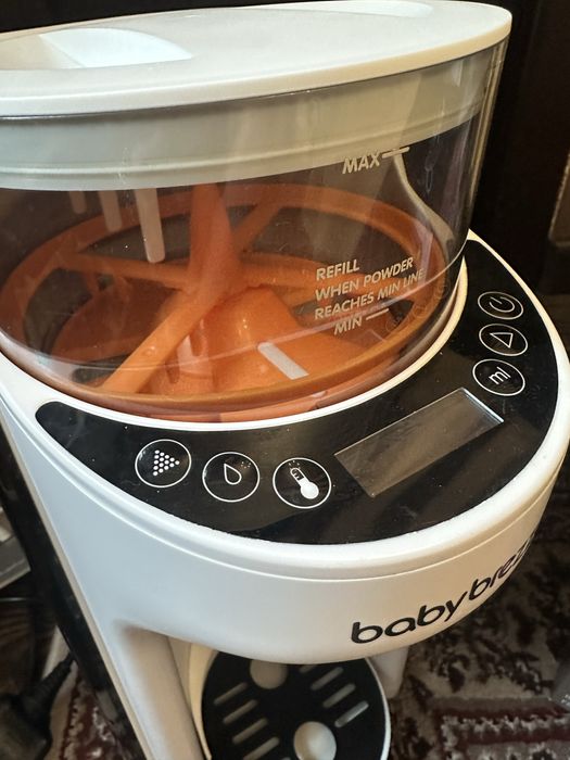 Baby Brezza pro для приготовления детской смеси
