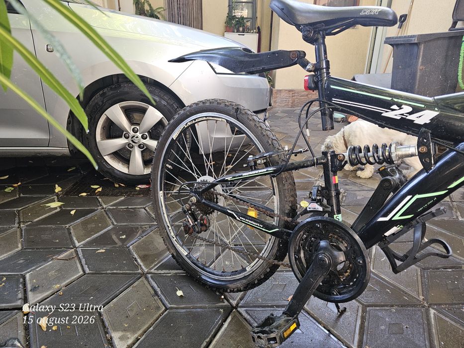 Bicicleta 24" copii 13 - 16ani, max.90kg
