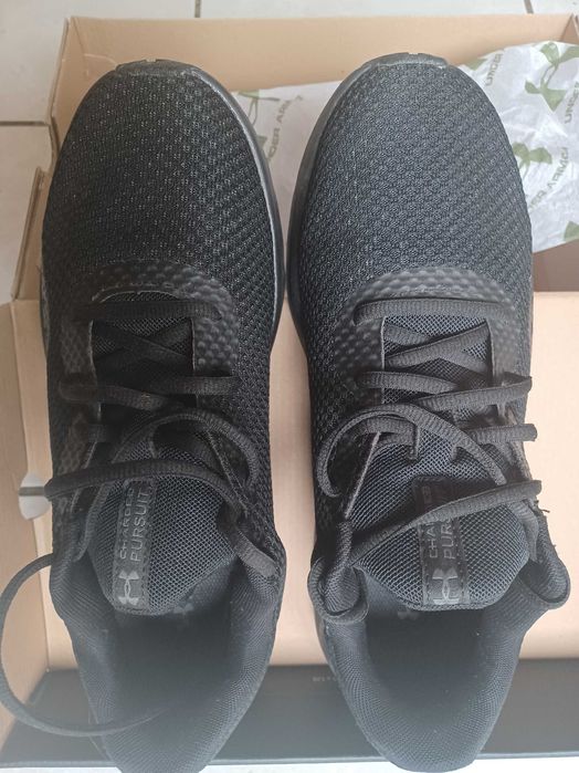 Маратонки оригинални, нови, черни 70 лв., 42 номер