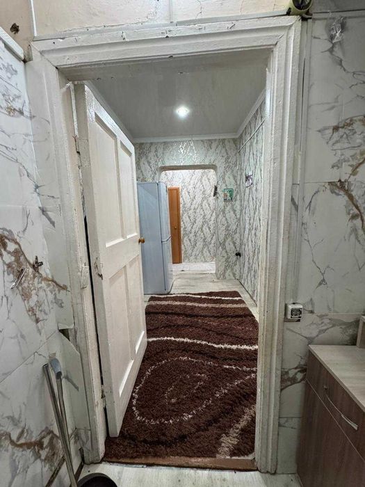 S Продам 3-х ком студию в старом городе