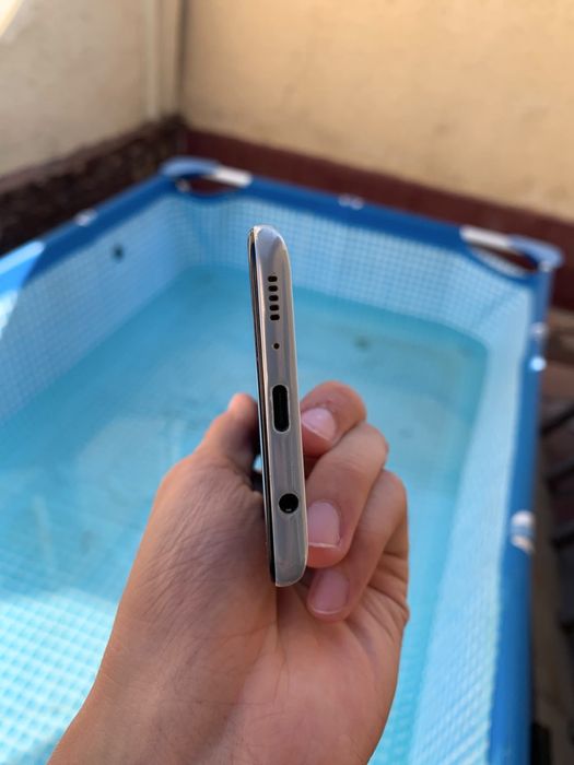 Самсунг А41 | Samsung A41