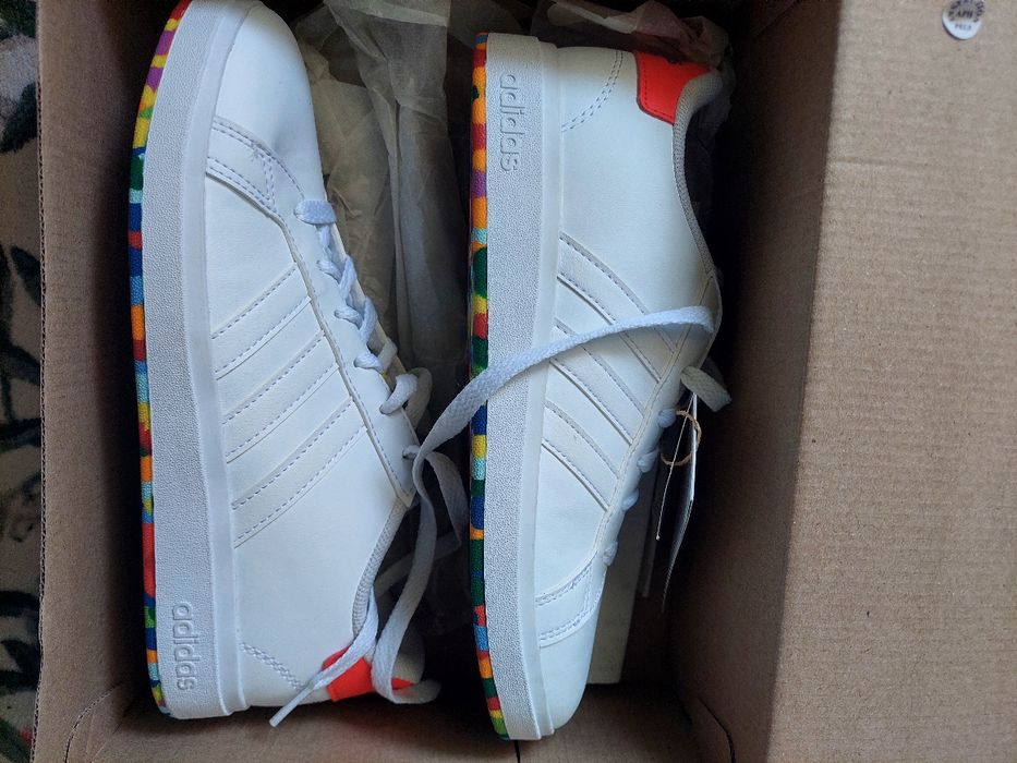 Adidas originali marimea 36 2/3