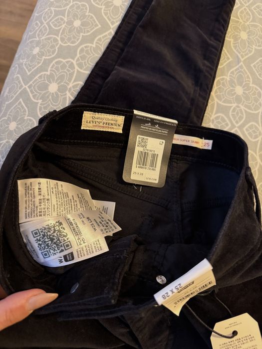 Levi’s Mile High Super Skinny 25/28