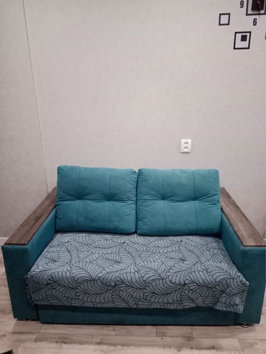 Продается диванчик раскладной