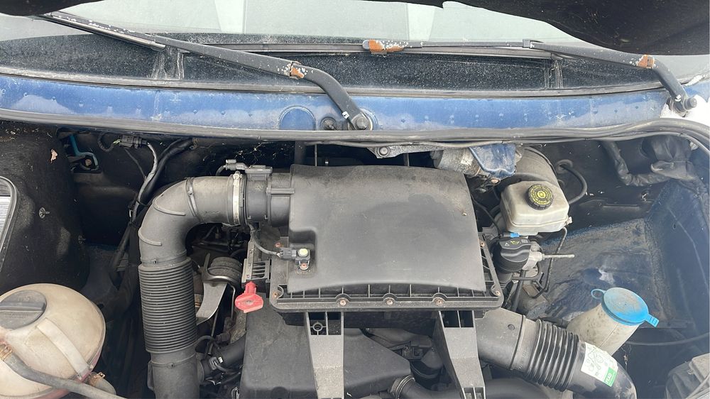 Vand sau schimb masina mica