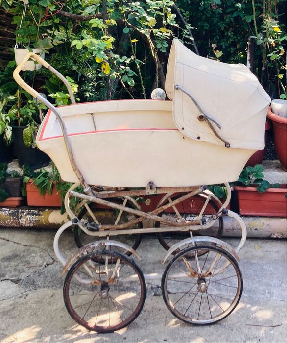 Vand carut landou romanesc anii’70