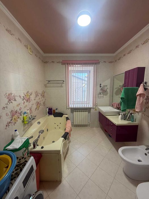 Продается коттедж на Сазде по горячей цене