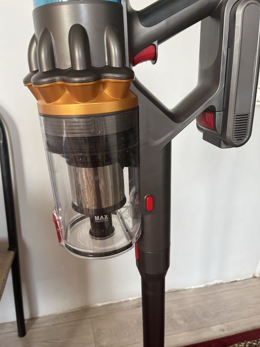 Dyson v15 Detect Fluffy