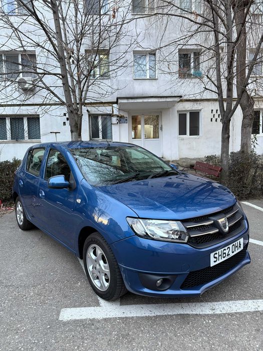Dezmembrez Dacia Sandero 1.2 benzina 2014 si 1.5 DCI
