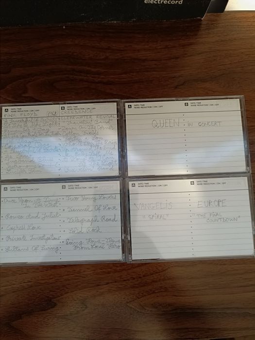 Lot 24 Casete audio