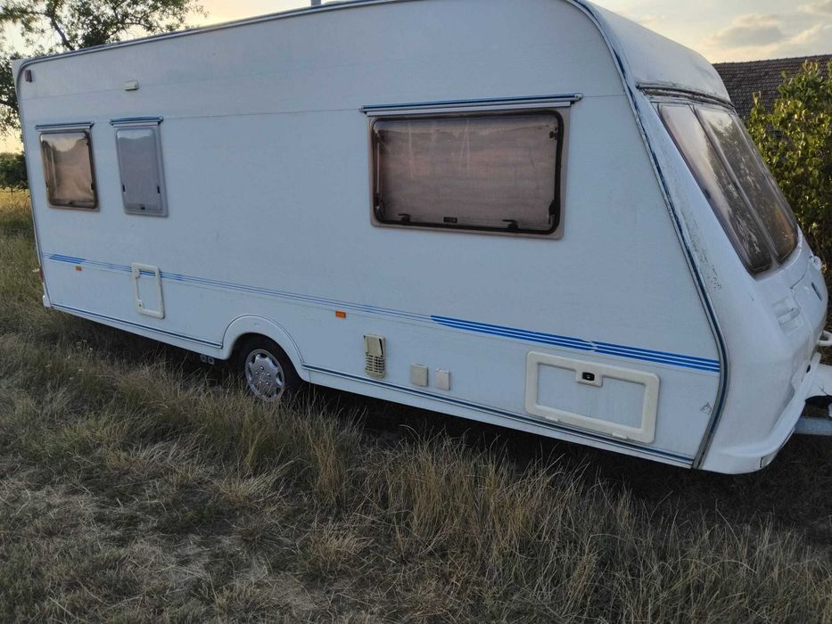 Rulota Fleetwood 4 persoane 2000 utilata si mobilata