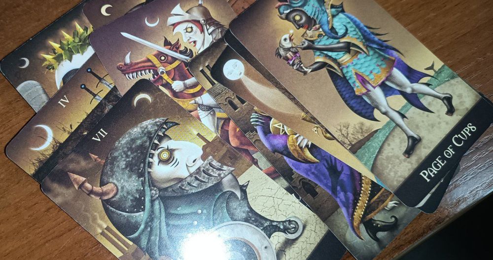 "Безумная луна" таро