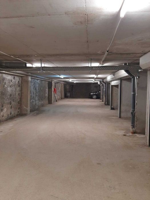 Дава се под наем Гараж / Паркомясто в София, Младост 2 - 19 кв.м за 150 € - Снимка #3