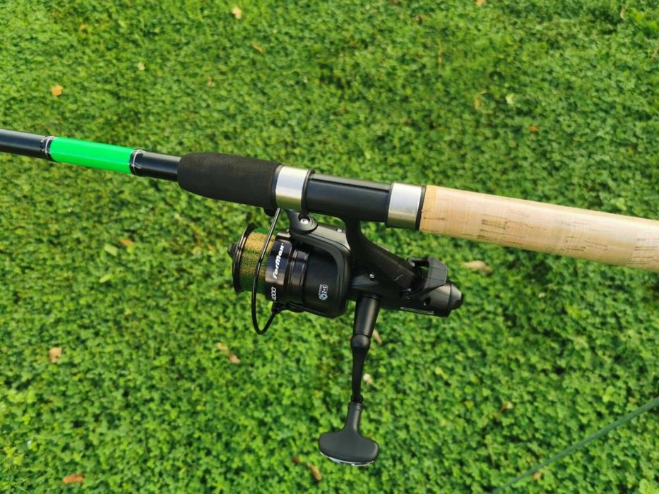 Фидер комплект - Карбонов фидер, макара с два аванса Formax и корда