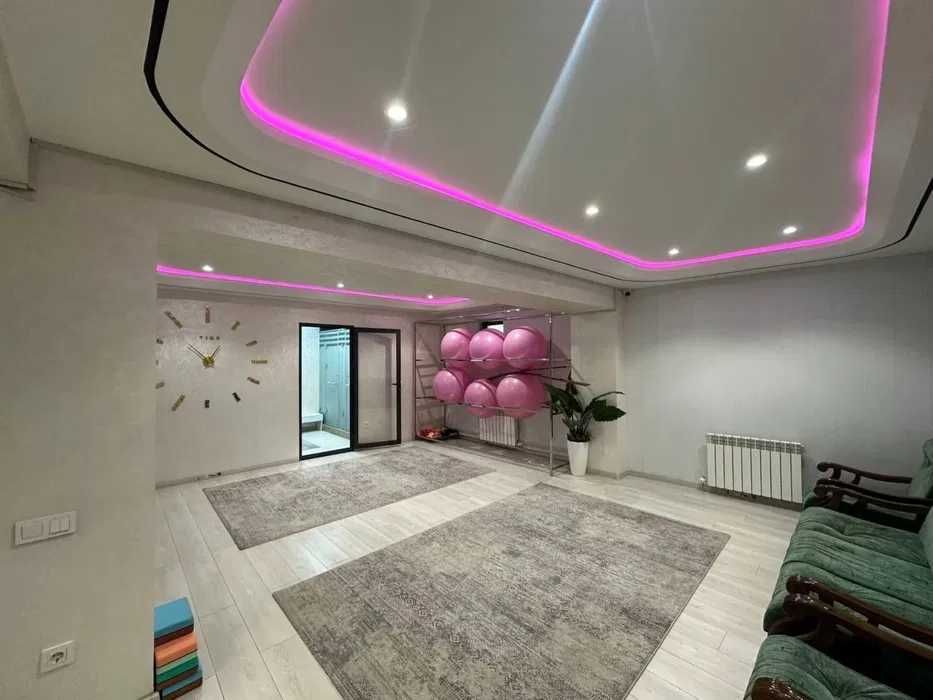 Сдаю Евродом 2,7-соток в махалле Ракат роскошная Неоклассика