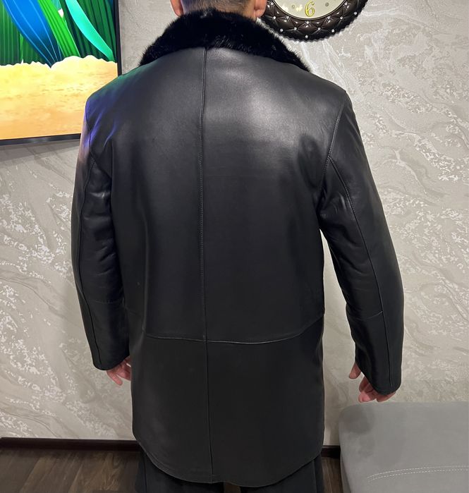 Продам мужскую дубленку