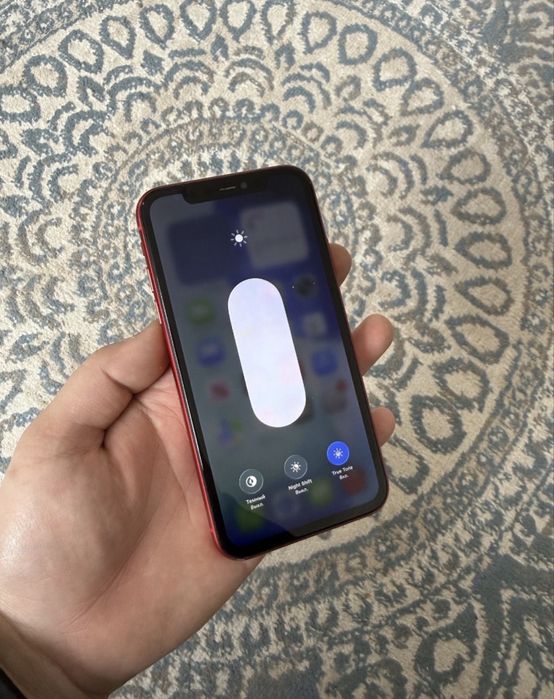 Продам Айфон 11 128gb 73%