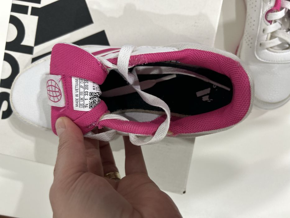 Adidasi copii(fata) marca Adidas