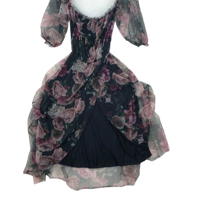 Рокля от тюл номер 38/М