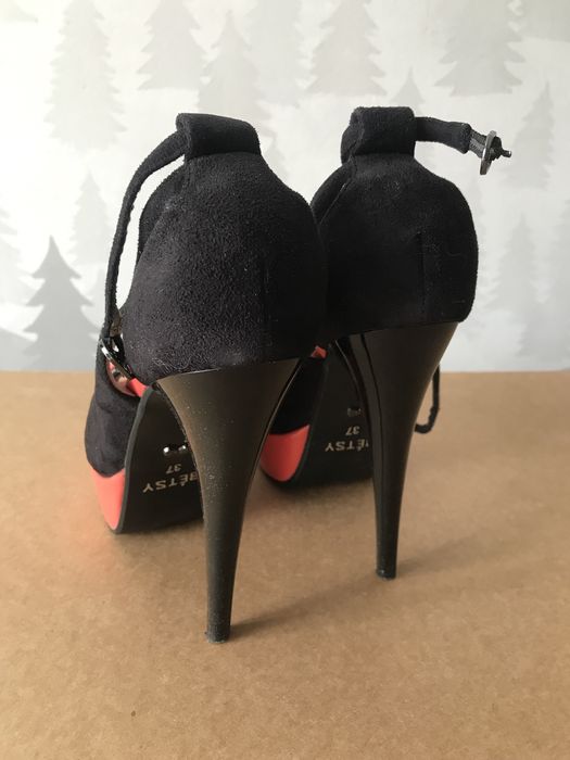 Продам каблуки