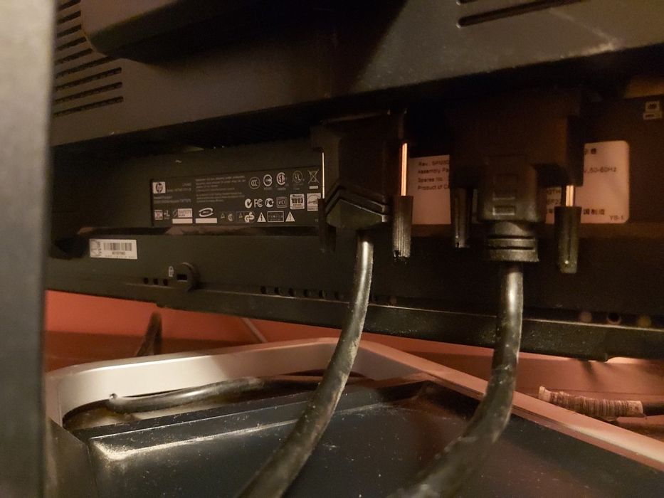 24-инча ПрофиМонитор за дизайн, фото, предпечат HP LP2465, CCFL, S-PV