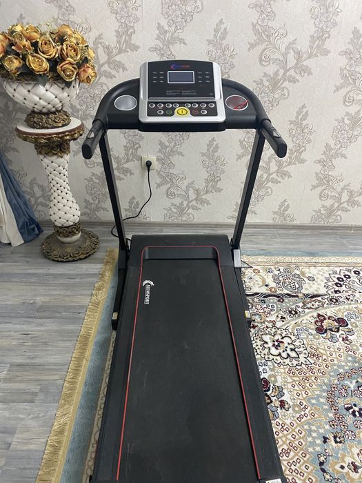 Беговая дорожка б/у продам