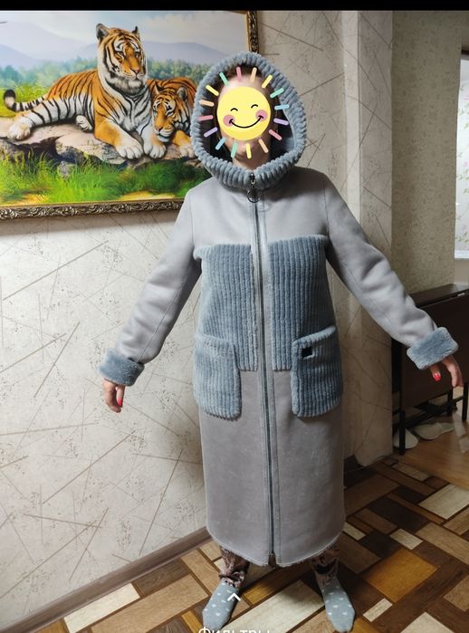 Куртка зима.. двухсторонняя р.46.