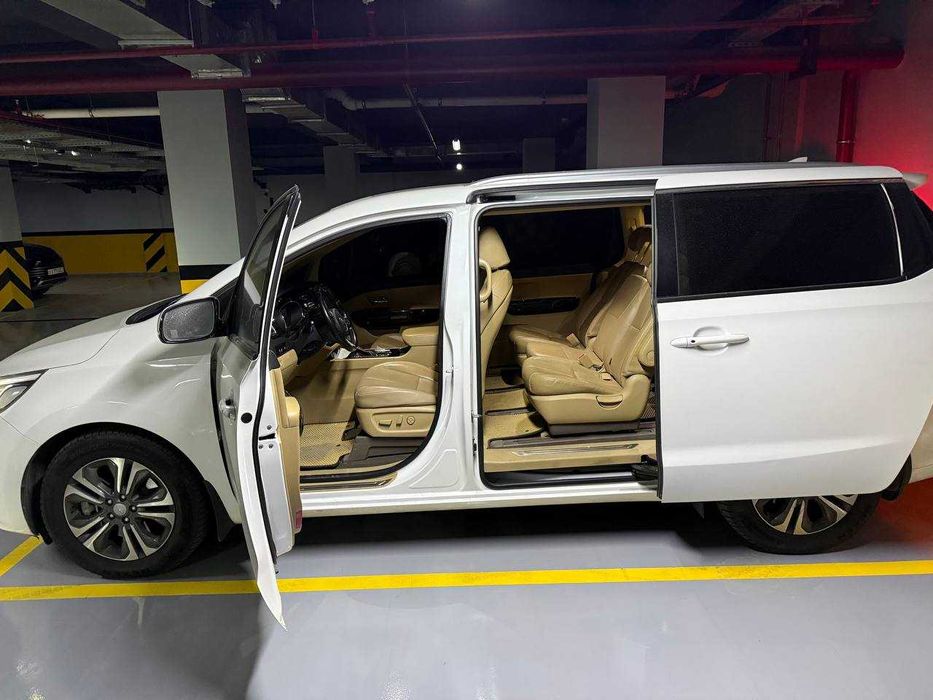 Киа карнивал 7 мест — Идеально для семьи