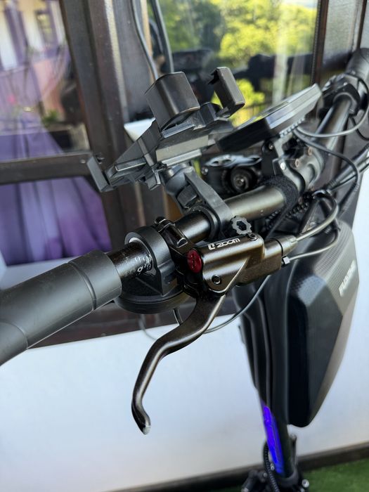 Yume Hawk Pro 2x3000w електрическа тротинетка