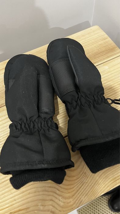 Варежки детские зимние