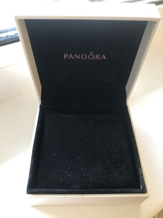 Продам . Оригинал.Коробка ASSOS