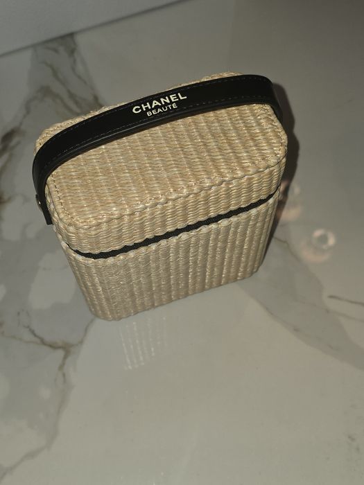 Chanel чантичка/несесер