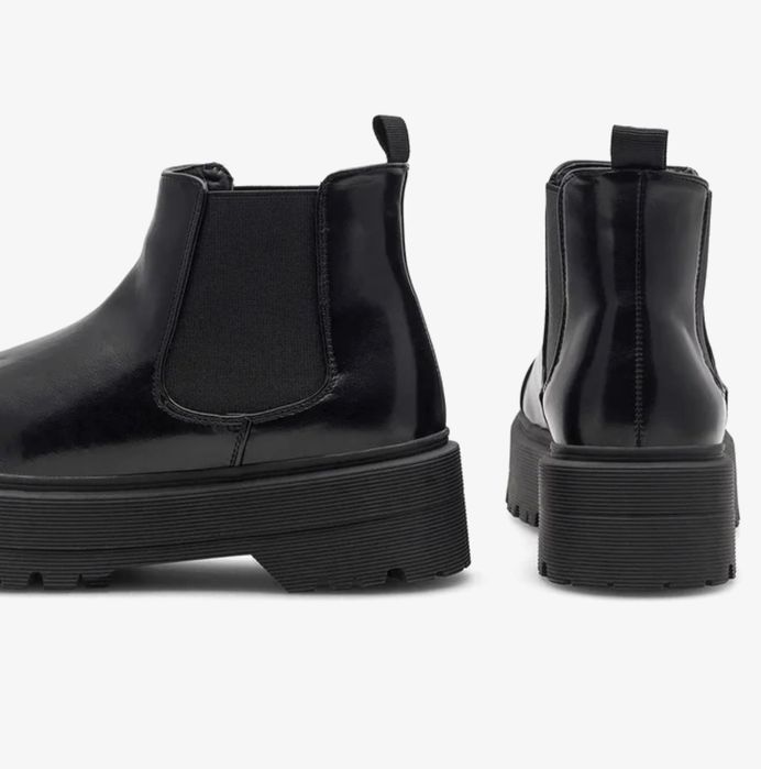 Дамски боти /ботуши 37 номер