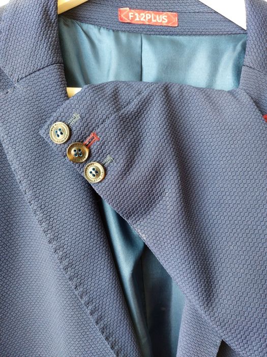 Мъжко синьо сако