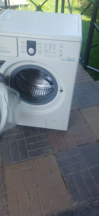 Продам стиральную машину