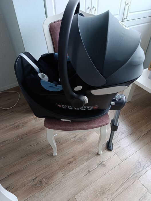 Cybex Детско кошче за кола