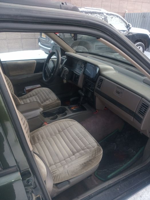 Продам Джип Гранд Чероки 1995г