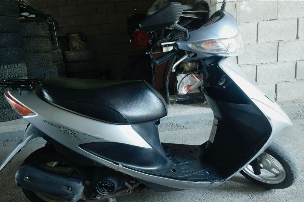 Suzuki Address V50