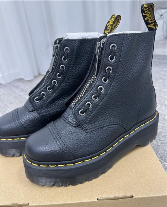 Bocanci dr. martens