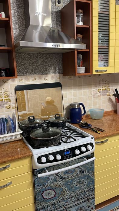 Продам кухонный гарнитур