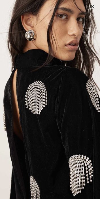 Rochie Asos  bijuterie / din catifea