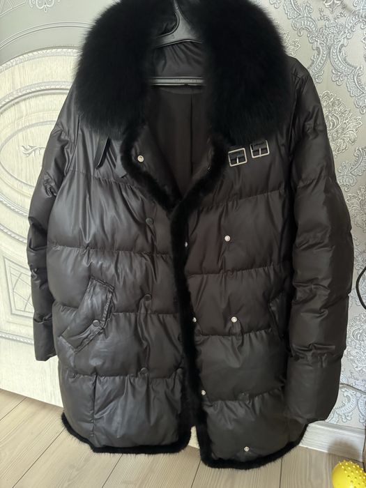 Продам женскую одежду