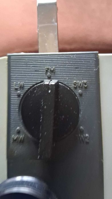Radioreceptor portabil VEF  221