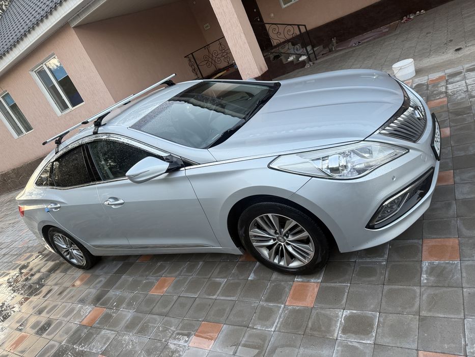 Hyundai grandeur 2016 год